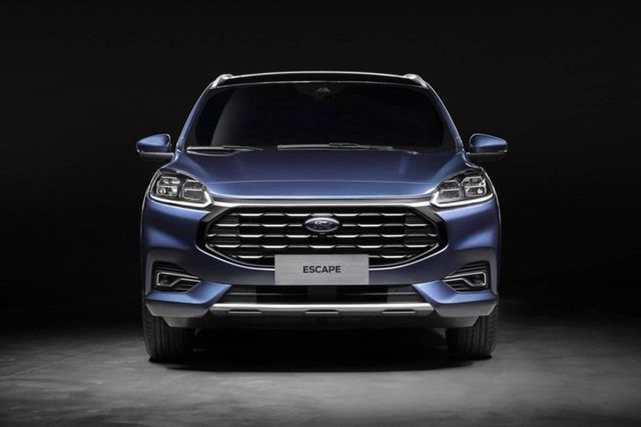 Có một Ford Escape khác - 4