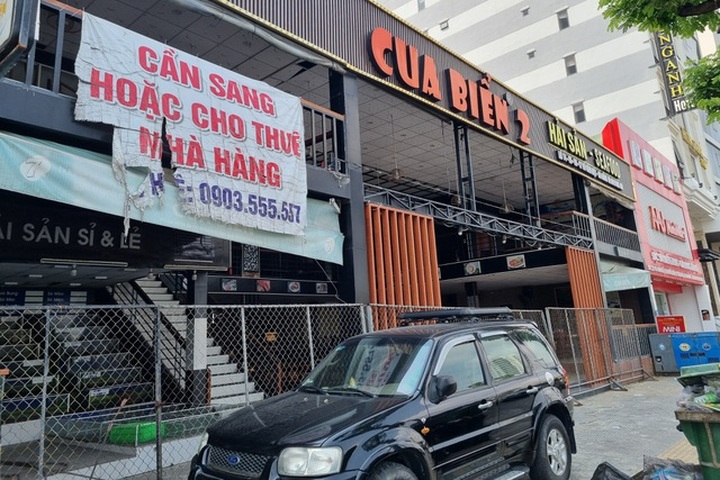 Còn đâu cảnh sôi động, loạt nhà hàng vẫn đóng cửa, treo bảng sang nhượng - 4