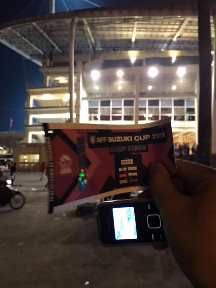 Hình ảnh vé giả hiếm hoi mà anh Tấn còn lưu giữ trong trận đấu mà đội tuyển Việt Nam gặp đội tuyển Malaysia