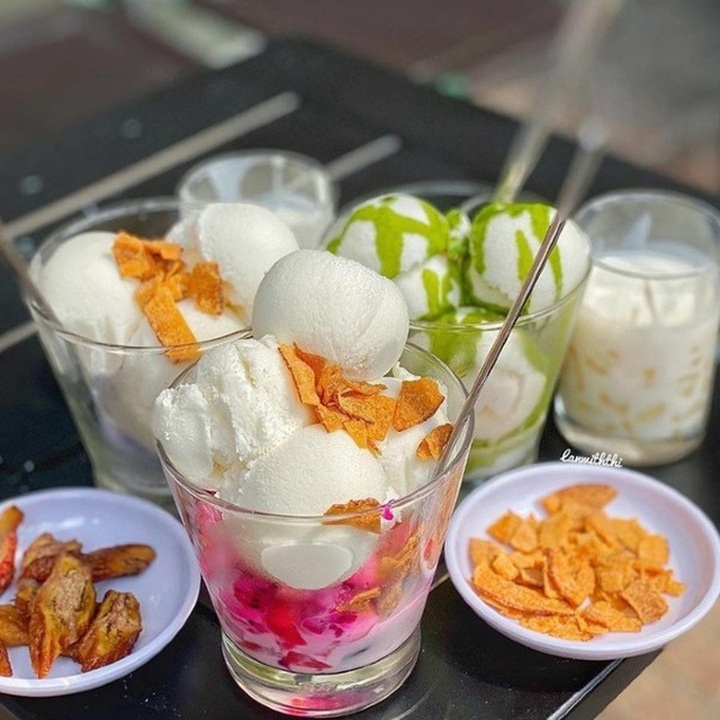 Cơn sốt mới tràn về Hà Nội, ghế nhựa vỉa hè lại 1 lần đổi vận - 1