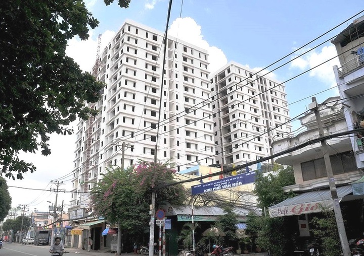 Công ty Địa ốc Khang Gia “chất chồng” vi phạm - Ảnh 1.