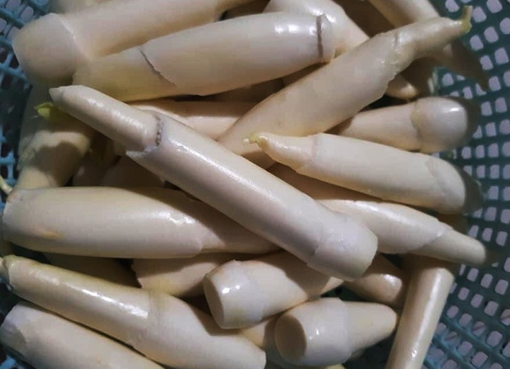 Củ niễng mọc bờ ao thành vua rau nơi phố thị, khiến chị em săn lùng - 3