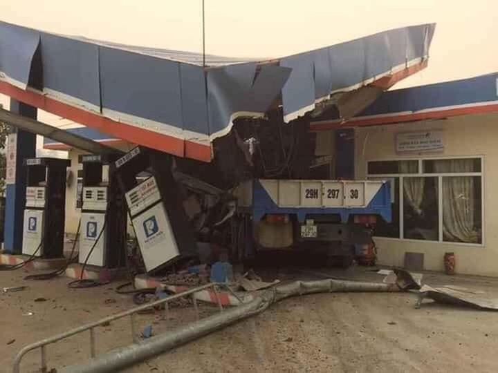 Cười bò với chùm ảnh chế của dân mạng khi nghe tin giá xăng giảm sốc - 8