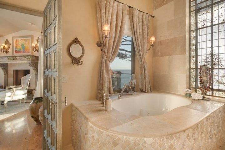 Đại gia bạo tay chi tiền mua nhà như sắp rơi bên vách đá - 5