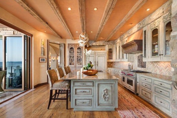 Đại gia bạo tay chi tiền mua nhà như sắp rơi bên vách đá - 8