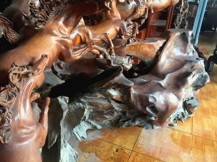 Đại gia chi 7 tỷ đồng vẫn không mua được tác phẩm làm từ gỗ vứt đi - 13