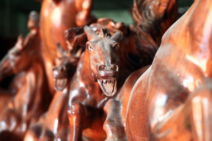 Đại gia chi 7 tỷ đồng vẫn không mua được tác phẩm làm từ gỗ vứt đi - 8