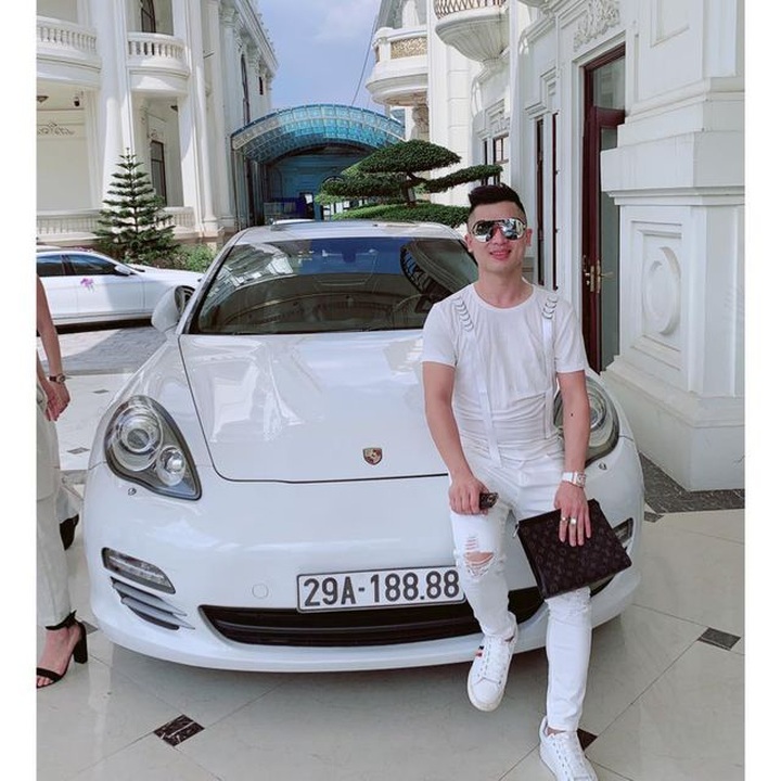 Đại gia chơi biển đẹp vì đam mê, bán xe xác định mất tiền tỷ - 2