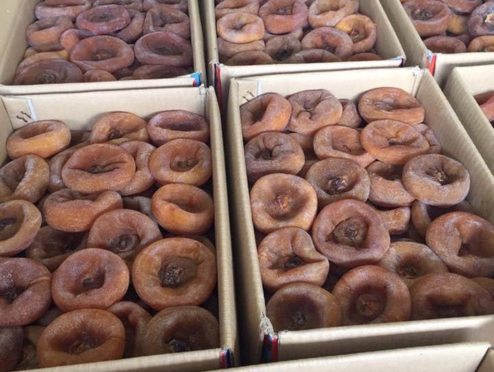 Hồng dẻo Trung Quốc có giá sỉ chỉ 60.000 đồng/kg