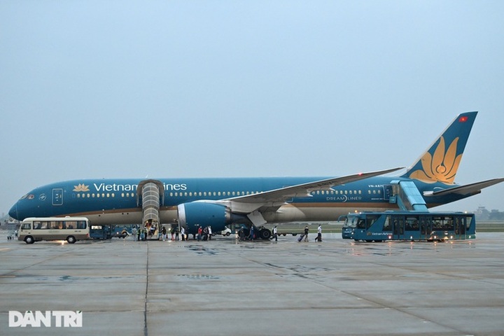 Đề xuất điều kiện đi máy bay: Hành khách phải tiêm đủ 2 mũi vắc xin - 1