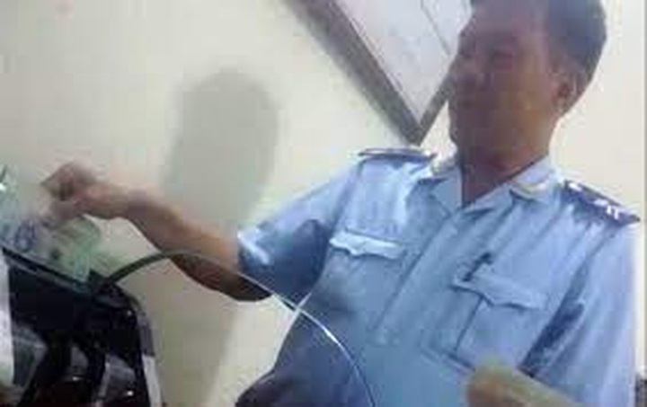 Điểm lại các vụ xử lý cán bộ hải quan, thuế vi phạm rúng động dư luận - 1