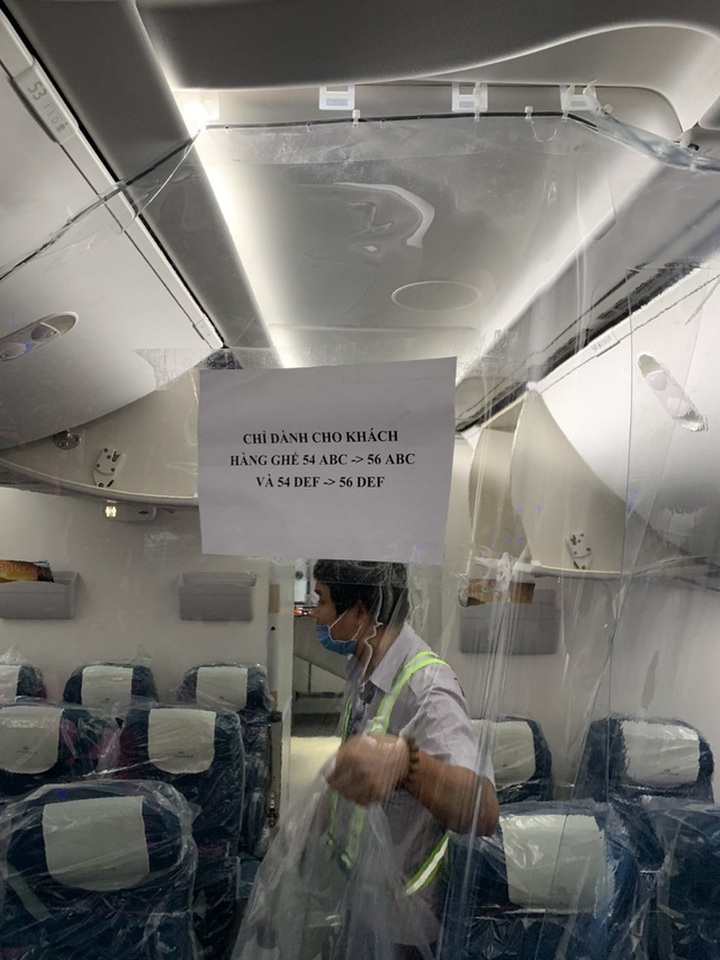 Điều “siêu máy bay” sang Nga đón đoàn thể thao Quân đội dự Army Games - 4