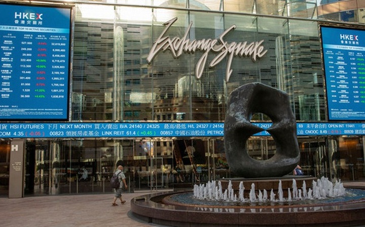 Doanh nghiệp Trung Quốc đổ xô đến Hồng Kông khai thác “bữa tiệc” 35 tỷ USD - 1