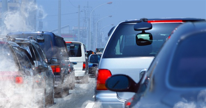 Độc giả Dân trí nói gì trước lý giải của Bộ Tài chính về thu phí khí thải - Ảnh 1.