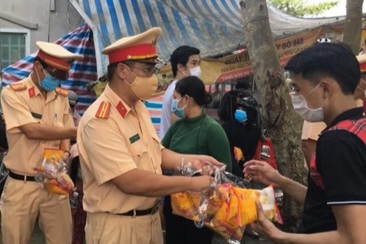 Đón dòng người di dân lớn nhất lịch sử, miền Tây lo dịch xóa sổ vùng xanh - 4