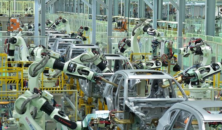 Đón thời 4 bánh giá rẻ, ô tô Việt dưới 300 triệu đồng ra hàng cả loạt - 2