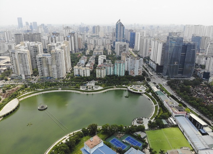 Giá căn hộ chững lại, xuất hiện tình trạng bán cắt lỗ ở khu cao cấp - 1