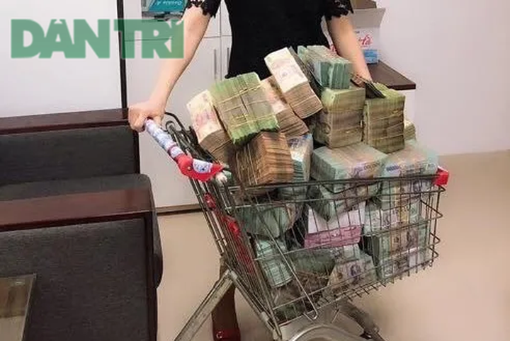 Giàu siêu tốc nhờ địa ốc: Đâu phải ai mua cũng lãi, chớ dại xuống tiền lúc sốt? - 1