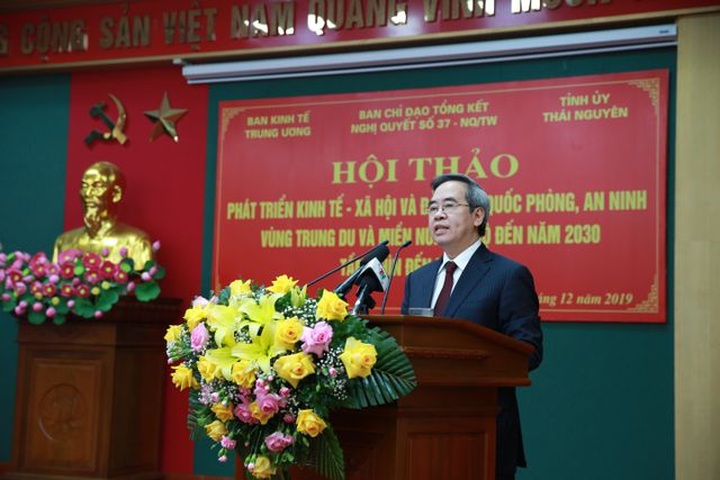 Giới chuyên gia: Miền núi Bắc Bộ giàu tài nguyên sao vẫn mãi nghèo? - 1