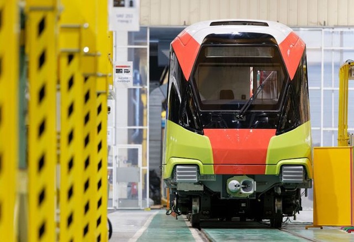 Hà Nội đề xuất làm tuyến đường sắt dài 38 km nối Văn Cao với Hòa Lạc - 1