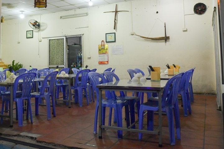 Hà Nội: Quán nhậu đìu hiu vắng khách, thất thu sau Nghị định 100 - 17