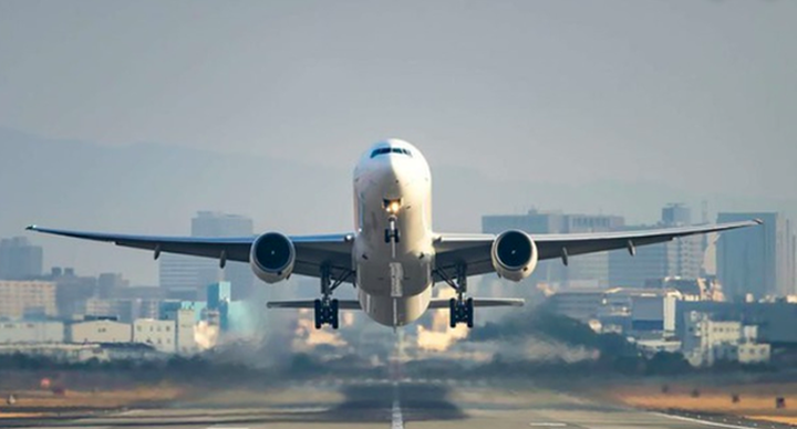 Hãng bay thuê chuyến đầu tiên tại Việt Nam nhận nhiều “cảnh báo khắt khe”! - 1