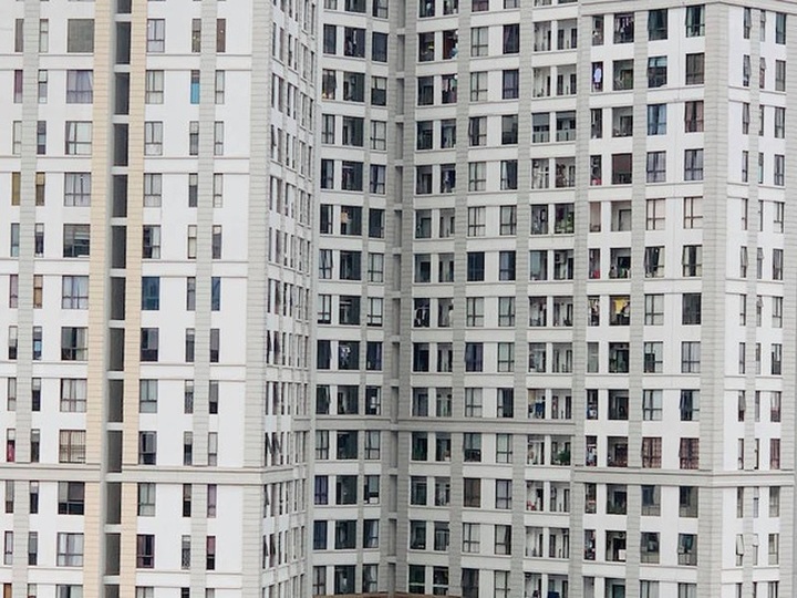 Hàng loạt kiến nghị cứu vãn thị trường bất động sản khỏi... bất động - 1