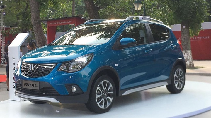 Hãng xe chạy đua tặng phí trước bạ, cú chốt kích-cầu lớn nhất trong năm - 1