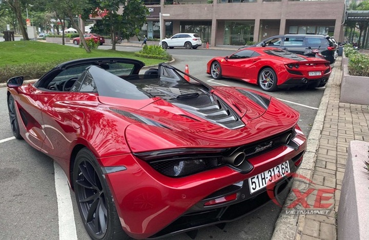 Hé lộ mức thuế phí của hai siêu xe đình đám tại Việt Nam - 1