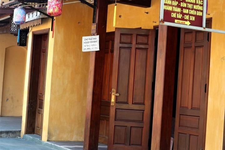 Hội An cửa đóng then cài, chủ nhà hàng, khách sạn lao đao vì Covid-19 - 1