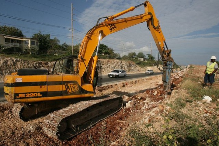 Jamaica tuyên bố ngừng vay từ Trung Quốc vì lo ngại những ý đồ mờ ám” - 1