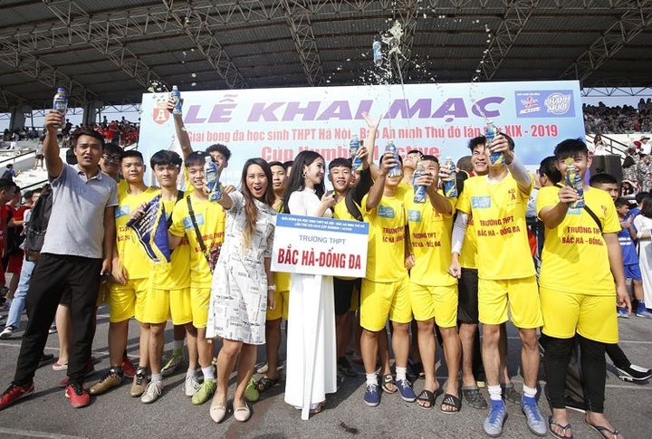 khai mac giai bong da danh cho hoc sinh thpt lon nhat toan quoc tranh cup number 1 active