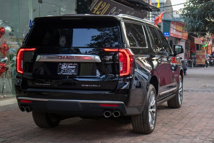 Khủng long GMC Yukon Denali 2021 về Việt Nam có gì với giá hơn 9 tỷ đồng - 2