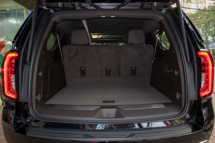 Khủng long GMC Yukon Denali 2021 về Việt Nam có gì với giá hơn 9 tỷ đồng - 8