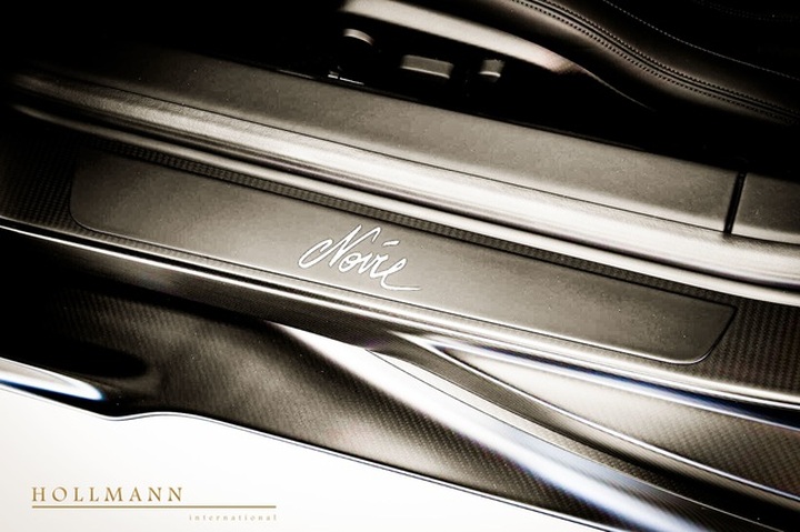 Kì lạ chiếc Bugatti Chiron đã qua sử dụng được rao bán đắt hơn xe mới - 4