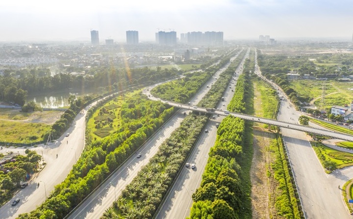 Lướt sóng theo hạ tầng: Người thành tỷ phú, kẻ mất trắng, gánh nợ  - 1