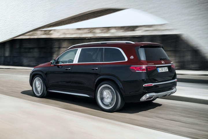 Mercedes-Maybach GLS 600 gây sốc vì giá bán - 7