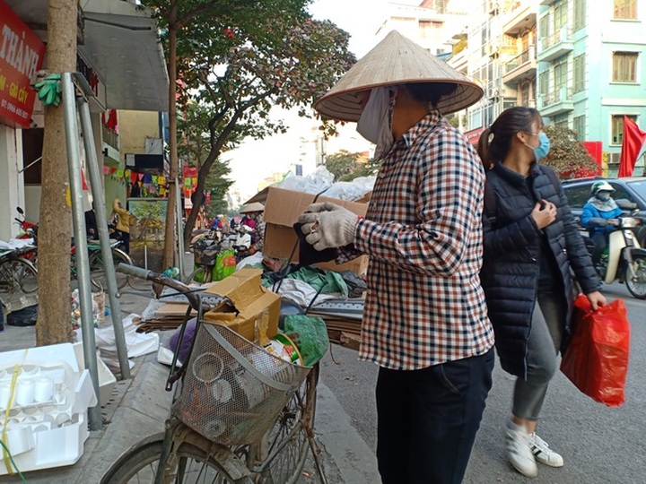 Mong có thu nhập hơn là nghỉ ngày Tết dương lịch... - 3