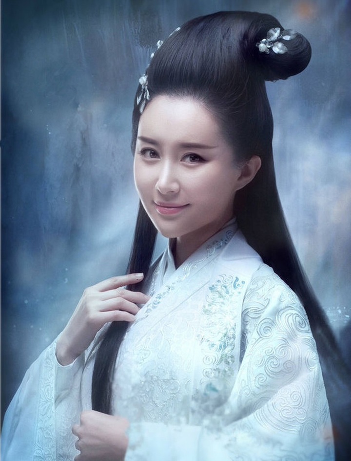 Mỹ nhân Thiên long bát bộ sa sút sự nghiệp, phải livestream bán hàng - 2