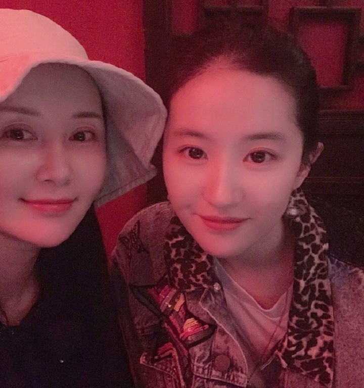 Mỹ nhân Thiên long bát bộ sa sút sự nghiệp, phải livestream bán hàng - 3