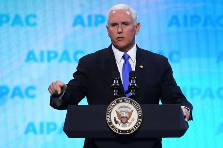 Mỹ trừng phạt Cuba và Venezuela để gây sức ép với Tổng thống Maduro - 1