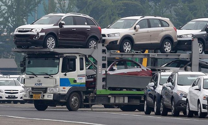 Né tháng cô hồn, xe giá rẻ nhập khẩu ồ ạt về Việt Nam - 1