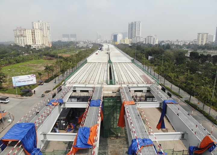 Ngày 30/9 thông xe đường trên cao Mai Dịch - Nam Thăng Long - 1