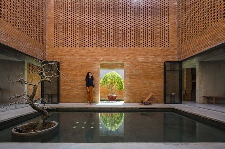 Ngôi nhà gạch ở Long An đẹp khó tin, nổi bật trên báo ngoại - 7