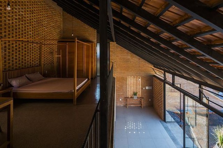 Ngôi nhà gạch ở Long An đẹp khó tin, nổi bật trên báo ngoại - 9