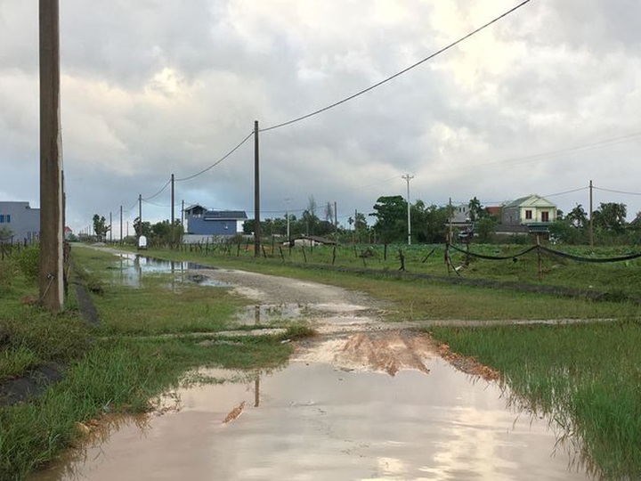 Người dân khóc ròng với khu dân cư “kiểu mẫu”! - 5