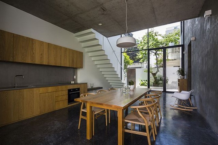 Nhà 7 cạnh ở TP.HCM “hở toang hoác” mà vẫn được báo Mỹ ngợi khen - 11