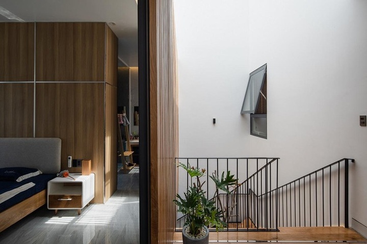 Nhà cũ bí bách ở Kiên Giang lột xác bằng cách... cắt đôi không gian - 13