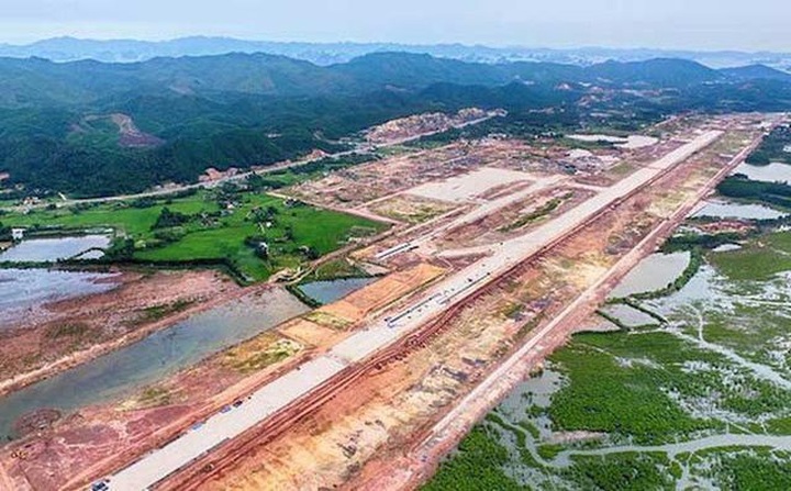 Nhà đầu tư mắc cạn, chuyên gia khuyên không nên tin lời đường mật - 1