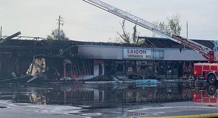 Nhà hàng Việt ở Mỹ được ủng hộ 65.000 USD sau khi bị thiêu rụi vì bạo động - 1